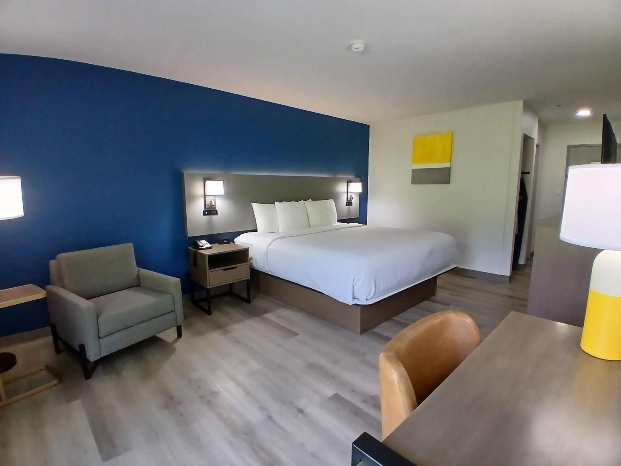 Where to Stay for Work: 11 Business Hotels Near Pisgah National Forest