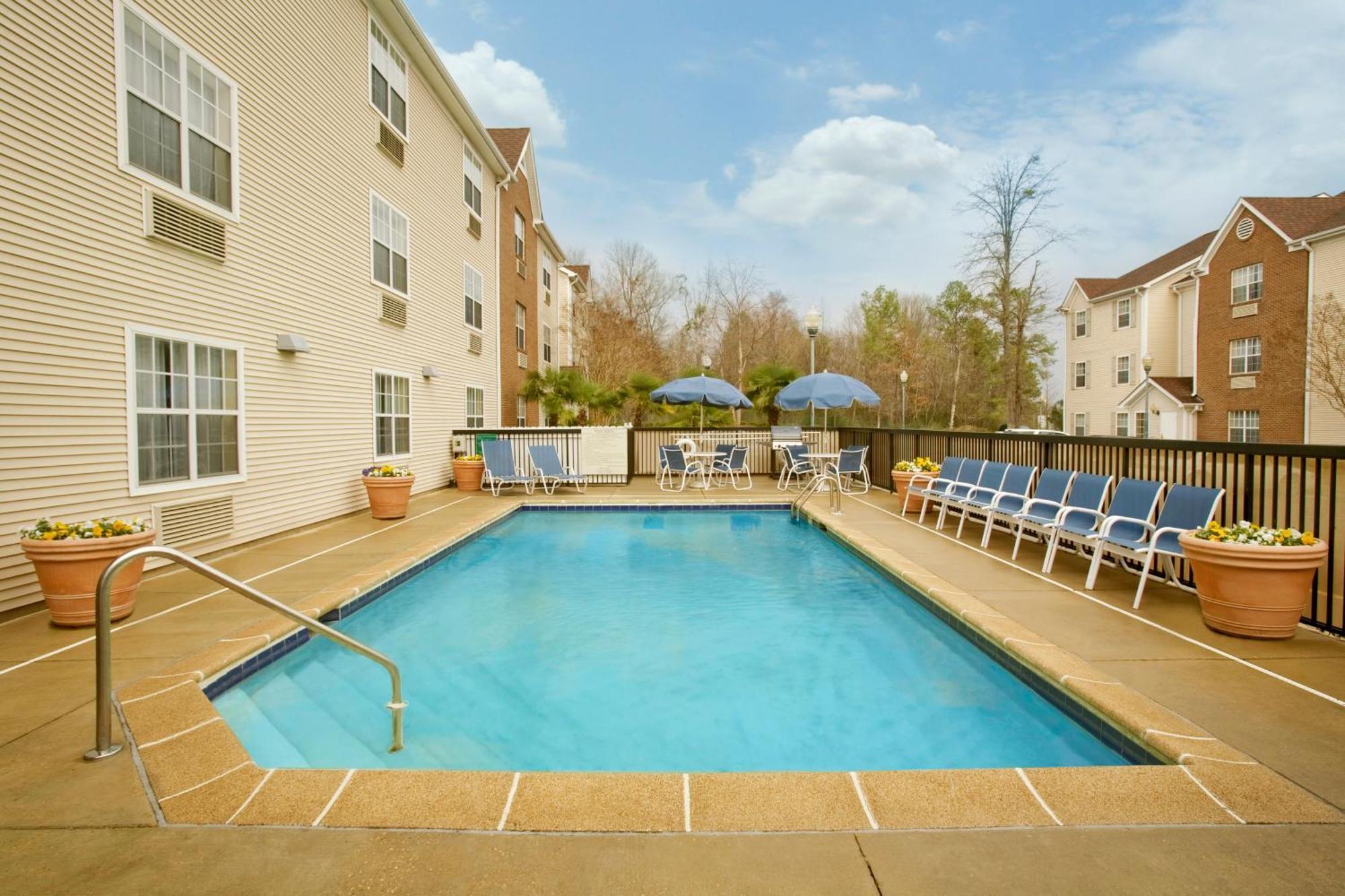 4 Budget-Smart Hotels Near Jackson Zoological Park to Book