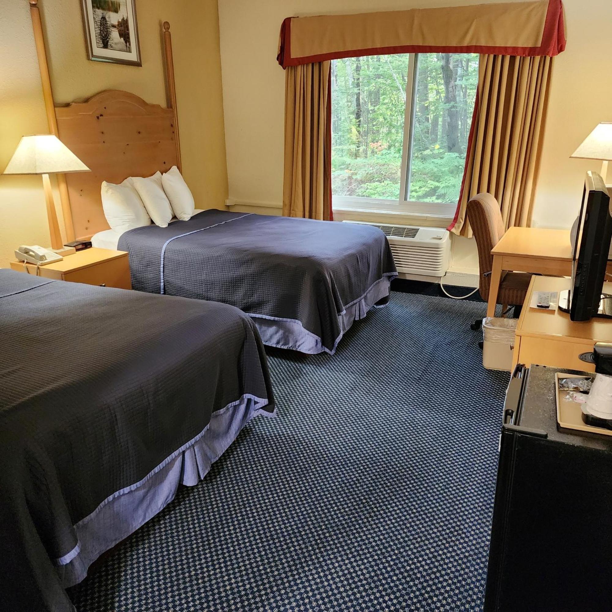 Staying In Maine: 8 Hotels Compared for Every Budget